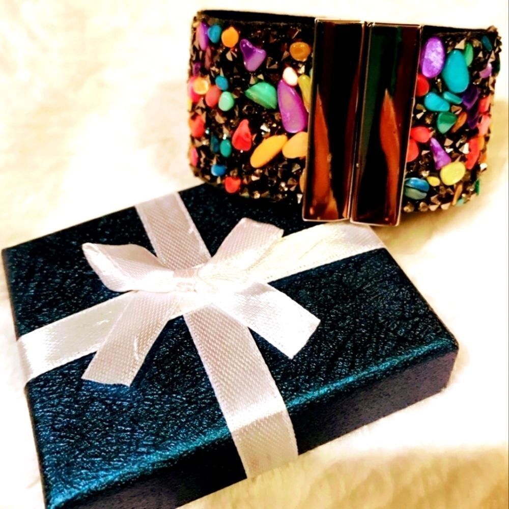 😎 3/$25 Bundled Women's Colorful Stone Bracelet with Magnetic Closure